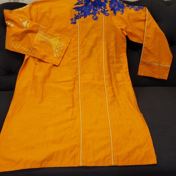 Junaid Jamshed Kurti - Picture 3 of 4